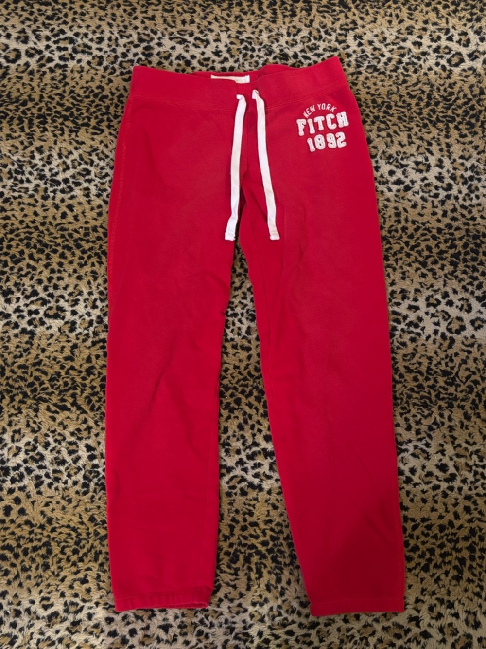 size small red abercrombie & fitch sweatpants